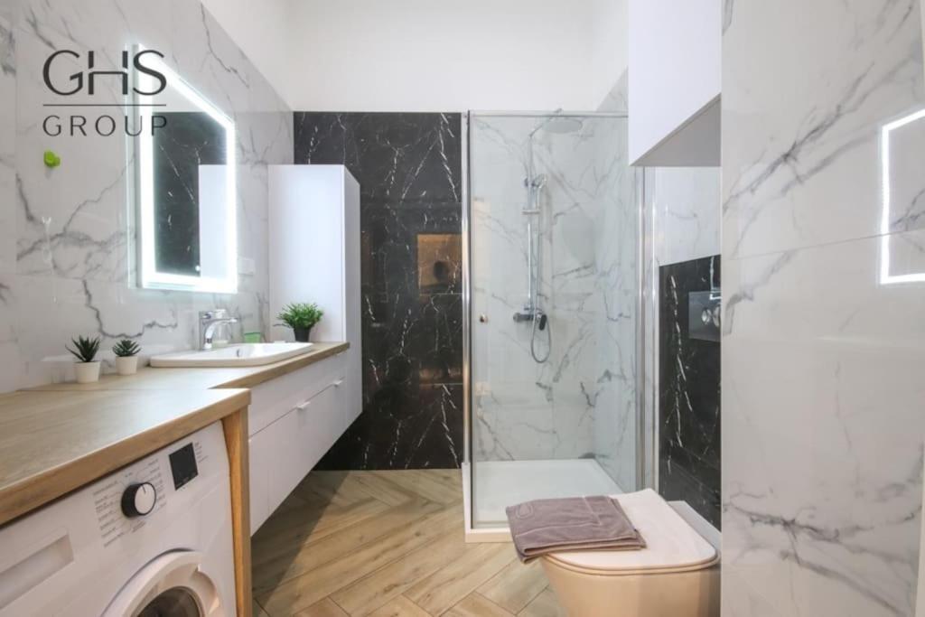 Piekny Apartament W Zabytkowej Kamienicy Krakow Dış mekan fotoğraf